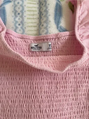 Hollister Light Pink Smocked Puff-Sleeve Crop Top thumbnail 2