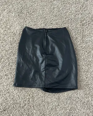 Windsor Skirt Leather Faux Black thumbnail 2
