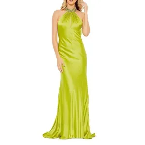 IEENA FOR MAC DUGGAL 7599567 Beaded Halter Neck Satin Mermaid formal Gown Green thumbnail 2