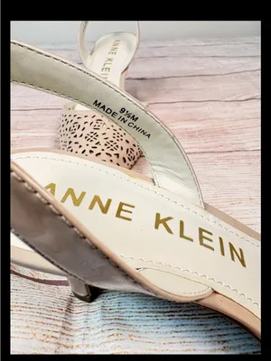 Anne Klein Women’s Sz 9.5M Tan Fabrizia w/Holes Design Slingback Kitten Heels thumbnail 6