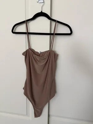 FashioNova Square Bodysuit thumbnail 3