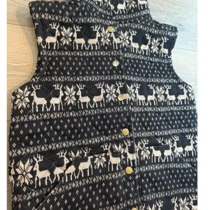 Free People Quilted Vest Fleece Lined Hood Deer Pattern‎ Size Extra Small thumbnail 3