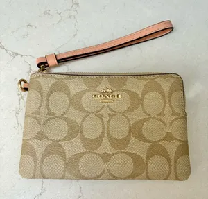 NWOT Coach Canvas/Leather Wristlet Wallet With Signature Logo Gold Hardware thumbnail 1