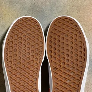 Vans Old Skool Women's Sneakers Size 7M thumbnail 14