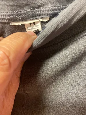 Under Armour Women's Gray Capri Leggings thumbnail 3