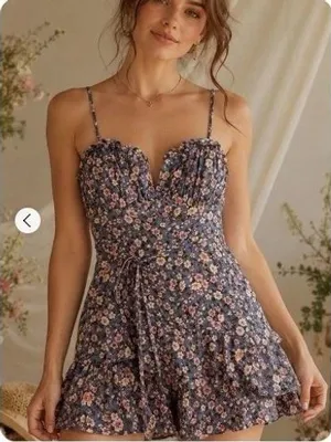 Altar'd State Women's Sz Small Romper Purple Ditsy Floral Sleeveless Ruffle Tier thumbnail 1