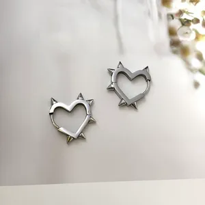 Spike Heart Stud Earrings for Men Women Streetwear Punk Hip Hop Unisex Style thumbnail 3