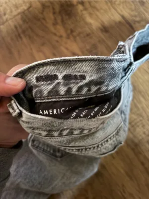 American Eagle Outfitters Light Gray Distressed Mom Jean 4 thumbnail 3