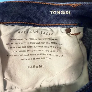 American Eagle Sz 14 Tomgirl Blue Jeans High Rise Relaxed Tapered Dark Wash thumbnail 4