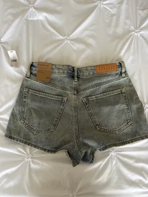 PacSun High-Rise Light Washed Denim Shorts thumbnail 2