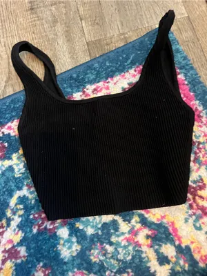 Aritzia Black Ribbed Square-Neck Crop Tank Top thumbnail 5