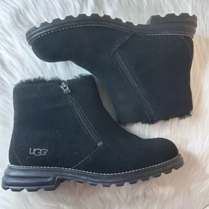 UGG #5431 Suede Shearling Lined Ankle Boots Size 7 thumbnail 10