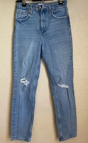 Zara Light Wash High Rise Skinny Distressed Jeans‎ relaxed size 2 thumbnail 1