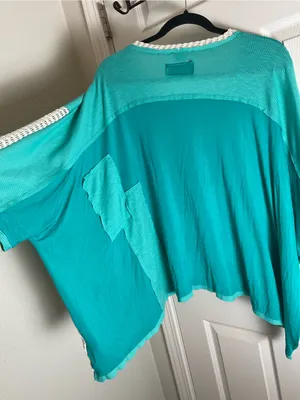 POL Bohemian Oversized Contrast Crochet Tunic Top – Teal & Cream – Size S thumbnail 8