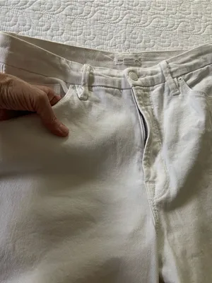 Good American White Wide-Leg Jeans Size 14/32 (fits like a size 8/10) thumbnail 7