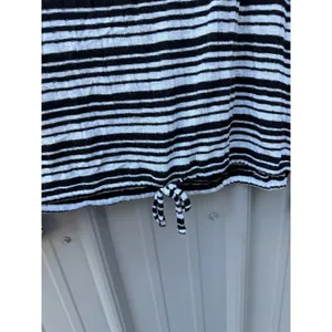 MUDD Womens Black White Striped Stretch Knit Long Sleeve Shirt Top Large thumbnail 5