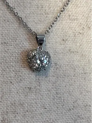 GRA Certified Moissanite Heart Pendant Necklace thumbnail 4