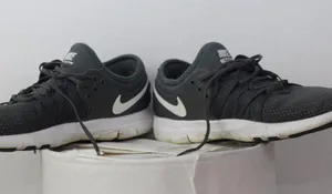 Nike ladies Training shoes thumbnail 6