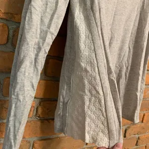 Ann Taylor LOFT Floral Cotton Silk Blend Lightweight Crew Neck Sweater‎ Gray S thumbnail 3