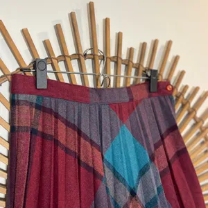 VTG Plaid Pleated Wool Skirt Midi Skirt Red Multi 60’s-70’s Union Made Academia thumbnail 4