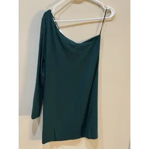 NEW Reformation Yara Asymmetrical Body-Con Minidress In Emerald Size Large thumbnail 4