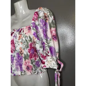 Express Blouse Womens Medium Pink Purple Floral Smocked Puff Sleeve Cropped Top thumbnail 4
