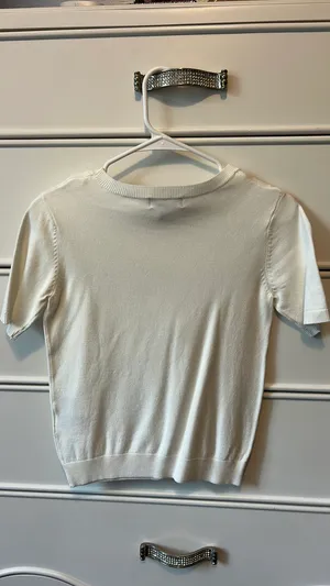H&M Tshirt thumbnail 2