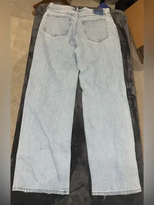 Abercrombie & Fitch The 90s Relaxed Jean Size 31 (12 Regular) New with tags thumbnail 7