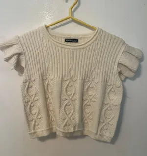 Women’s Top thumbnail 1