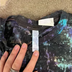 Tie dye shirt Size M thumbnail 2