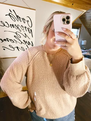 Sweater thumbnail 1