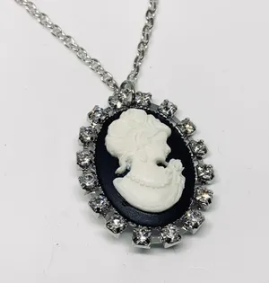 Rhinestone Cameo Necklace Goth New thumbnail 8