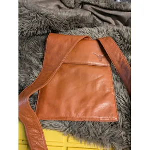 Vintage Canyon Outback Tote-Adobe Clay-Cowhide Leather thumbnail 2