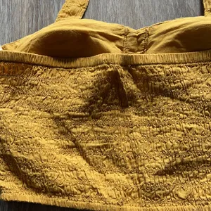 American Eagle Cropped Top w/Tie Back Size XS thumbnail 9