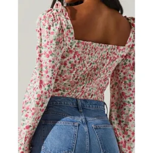 ASTR The Label Floral Sweetheart Crop Top Pink‎ Rose Smocked Back Tie Shoulder M thumbnail 2