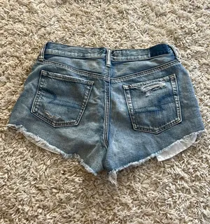 American Eagle Vintage High Rise Festival Jean Shorts Size US 10 thumbnail 2