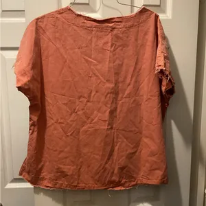 Easel Women's Short Sleeve Top in Coral thumbnail 2