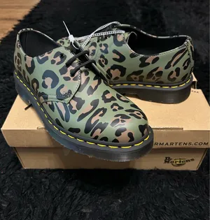 DR MARTENS 1461 distorted leopard animal print leather lace up oxfords shoes women’s 9 new thumbnail 8