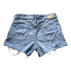 AG Adriano Goldschmied Hailey Cut-Off Denim Shorts Light Wash Blue Distressed 25 thumbnail 3