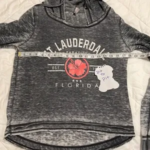 US apparel size small long sleeve distressed Fort Lauderdale hoodie GUC thumbnail 10