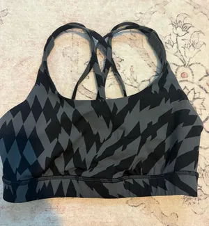 Lululemon Bra Sports thumbnail 1