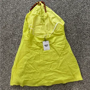NWT Princess Polly Strapless Lime Green Dress thumbnail 4