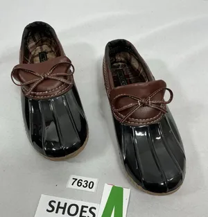 Womans Yoki Slip On Low Duck Boots Size 7.5 Black Brown thumbnail 1