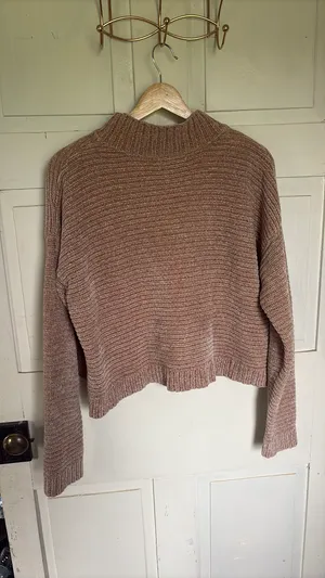 Forever 21 Sweater thumbnail 3