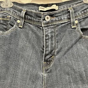 Levis 515 Mid Rise Boot‎ Cut Jeans Womens 12 Med Wash Blue Flap Pocket Denim Y2K thumbnail 4