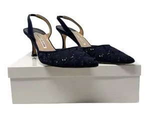 Manolo Blahnik Carolyne 70 Navy Blue Floral Lace Slingback Pumps Size 37.5 thumbnail 1