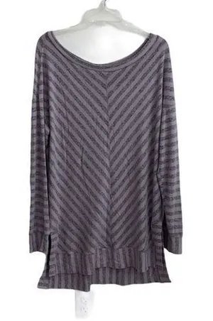 5/$30 🎈 BKE by buckle women’s large‎ striped soft top thumbnail 1