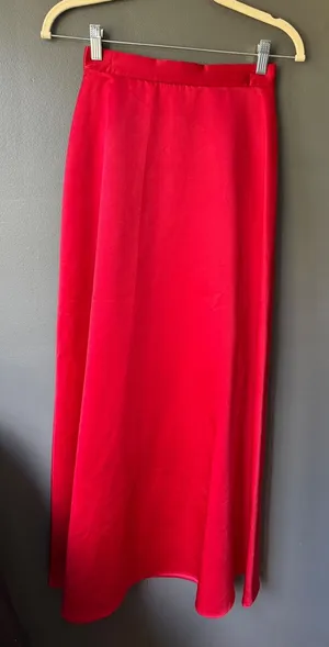 Urban Girl Nites Red Satin Maxi Skirt thumbnail 1