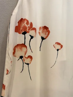 Aritzia Wilfred White Floral High Low Tank Top XXS Poppy Print Blouse thumbnail 3