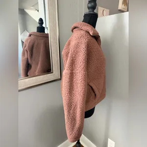 Abercrombie & Fitch Soft A & F Sherpa 1/4 zip fleece small. thumbnail 5